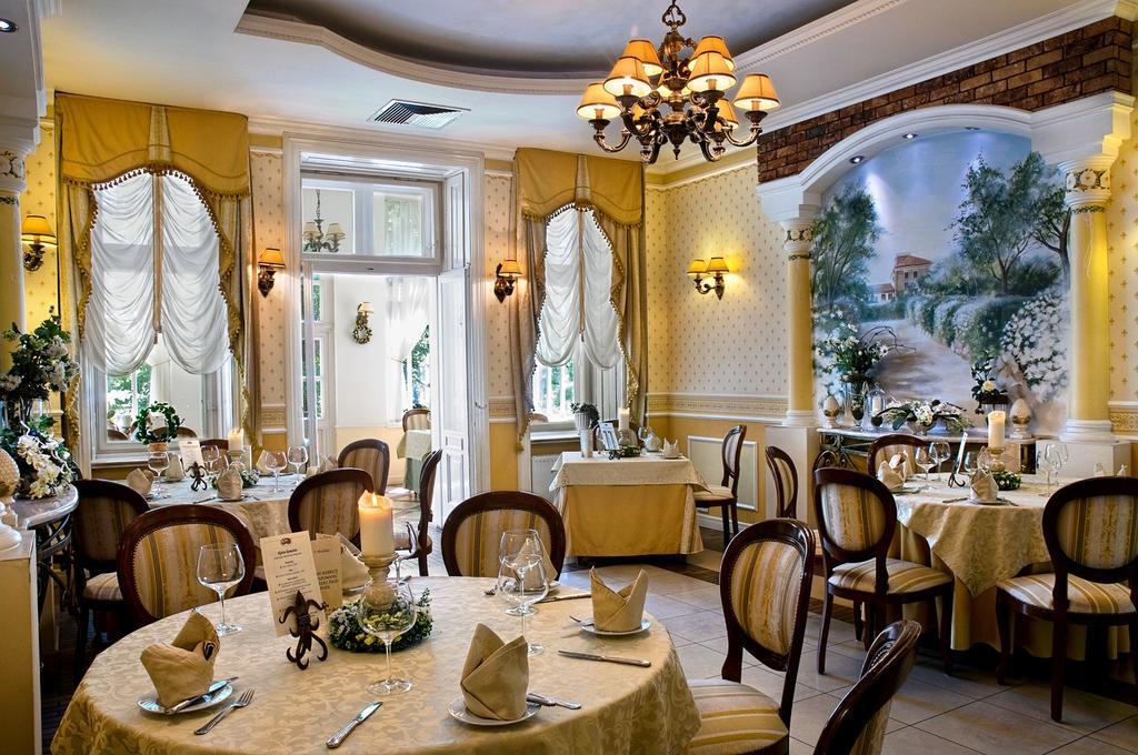 Hotel Aleksander Włocławek Eksteriør billede